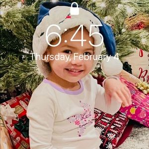 Meet your Posher, Tau